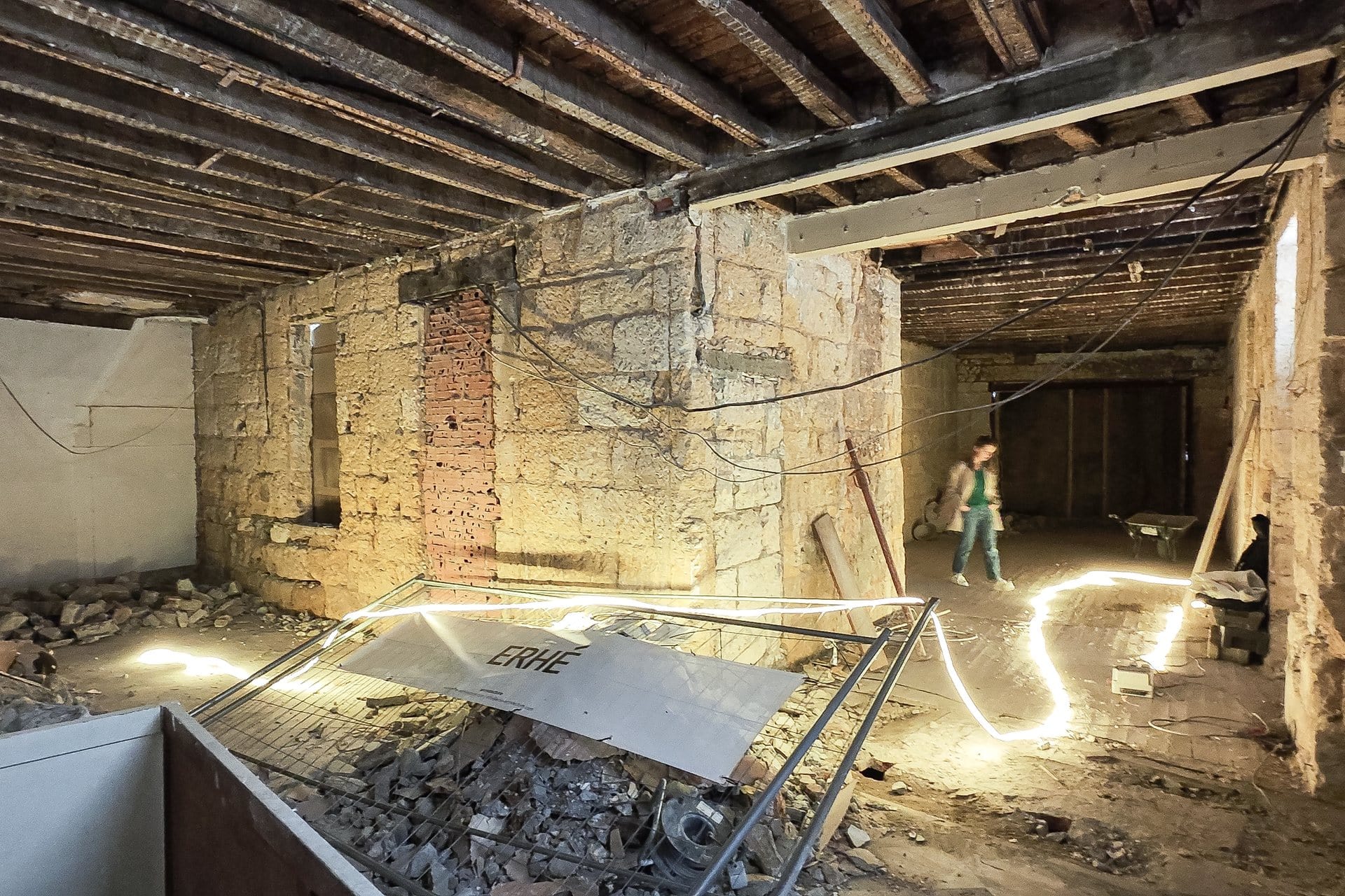 chantier local en rénovation gravats